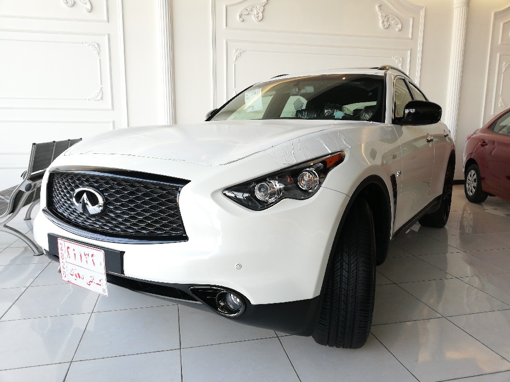 Infiniti QX70